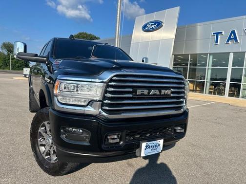 Diamond Black 2022 RAM 2500 LONGHORN