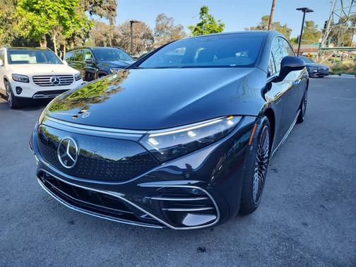 Obsidian Black Metallic 2023 Mercedes-Benz EQS 580 4MATIC