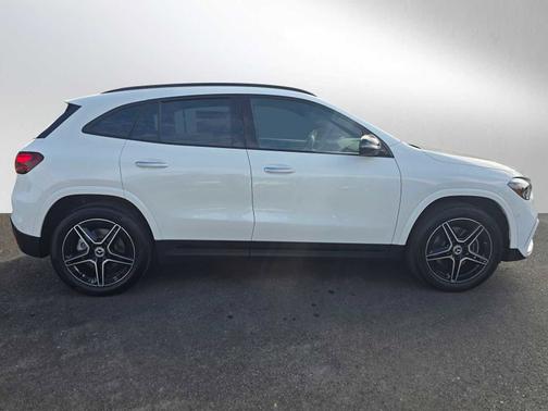 2025 Mercedes-Benz GLA 250 Base