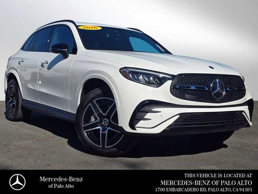 Polar White 2026 Mercedes-Benz GLC 300