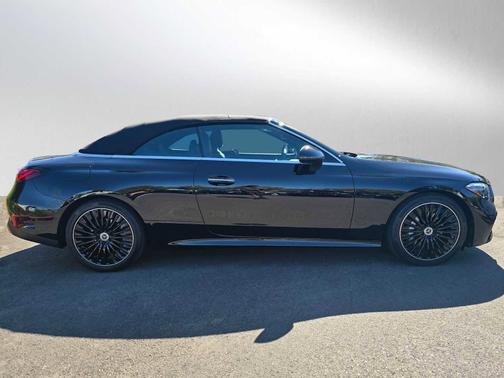 2025 Mercedes-Benz CLE 300
