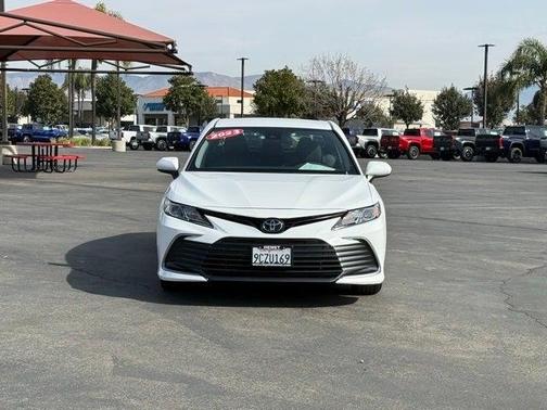 Ice Cap 2023 Toyota Camry LE