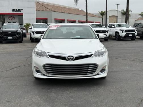 2014 Toyota Avalon XLE Premium