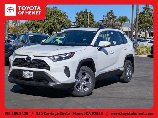 2025 Toyota RAV4 Hybrid LE