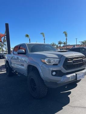 2018 Toyota Tacoma TRD Sport