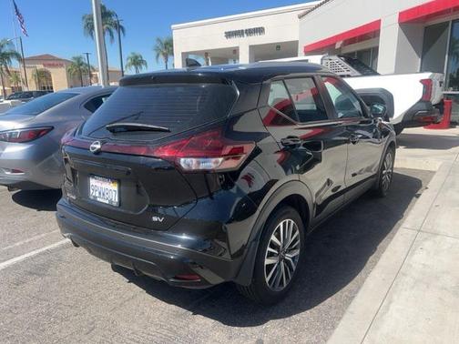 2024 Nissan Kicks SV