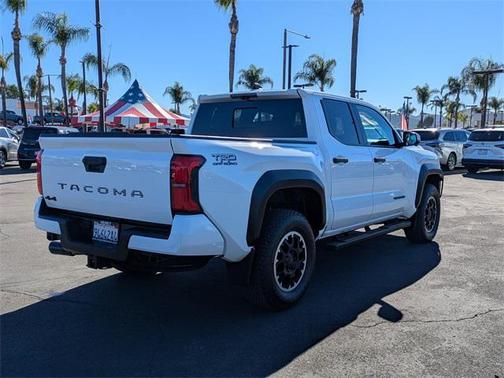 2024 Toyota Tacoma TRD Off Road