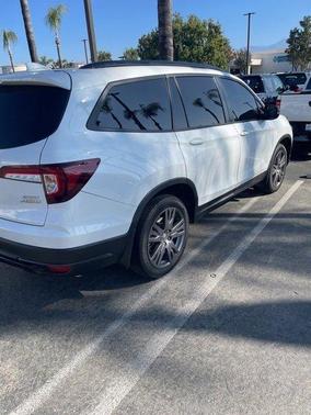 2022 Honda Pilot AWD Sport