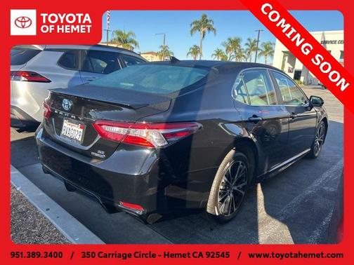 2020 Toyota Camry SE