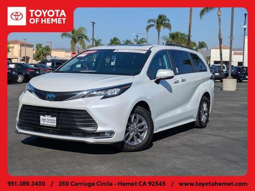 2022 Toyota Sienna XLE 7 Passenger