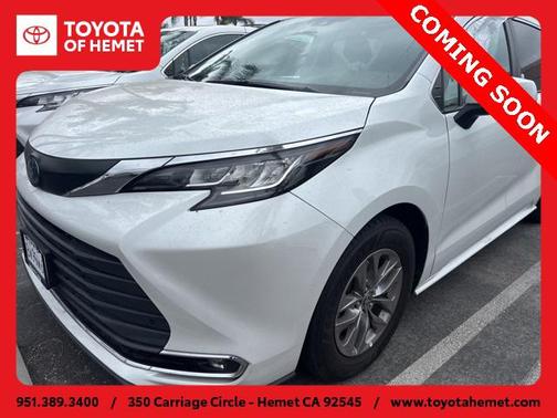 2022 Toyota Sienna XLE 7 Passenger