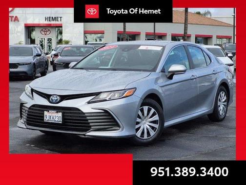 2024 Toyota Camry Hybrid LE