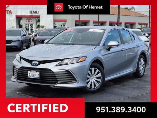 2024 Toyota Camry Hybrid LE
