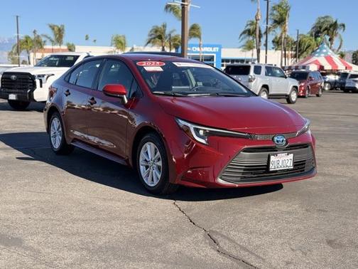 2025 Toyota Corolla Hybrid LE