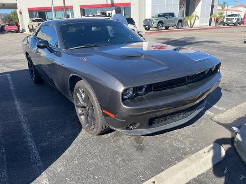 2022 Dodge Challenger SXT
