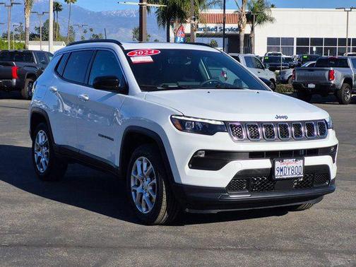 2024 Jeep Compass Latitude Lux
