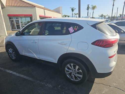 2019 Hyundai TUCSON SE