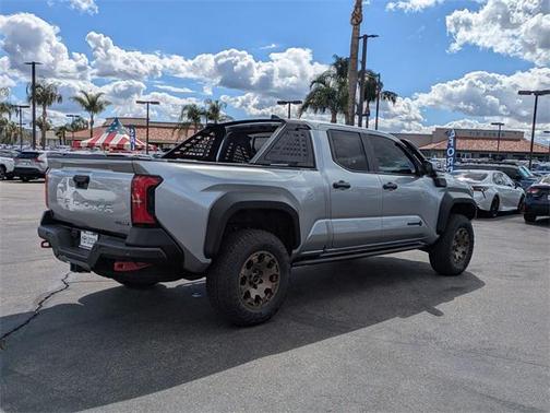 2025 Toyota Tacoma Hybrid Trailhunter