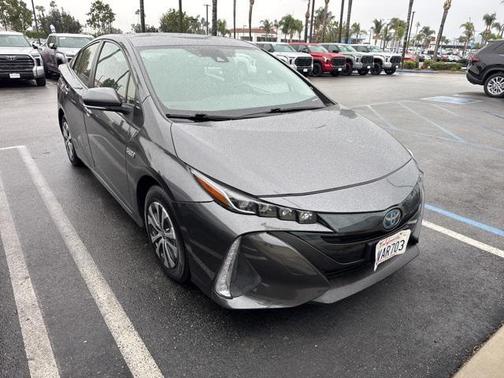 2021 Toyota Prius Prime LE
