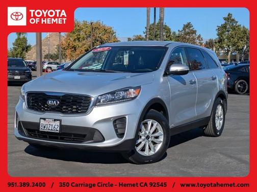 2019 Kia Sorento LX