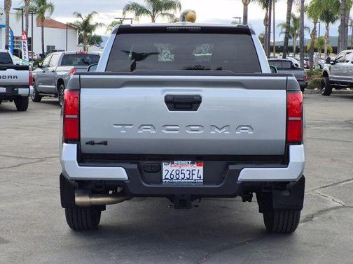 2025 Toyota Tacoma SR5