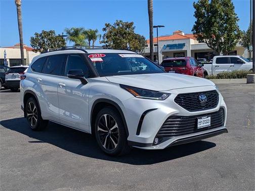 2022 Toyota Highlander XSE