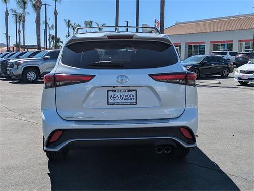 2022 Toyota Highlander XSE