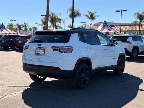 2023 Jeep Compass Latitude