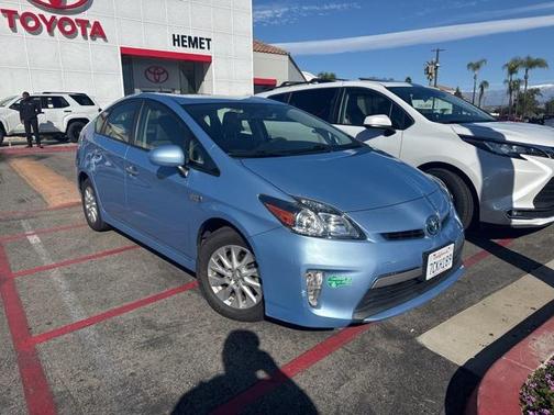 2013 Toyota Prius Plug-in Base