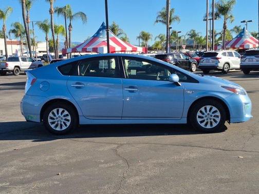 2013 Toyota Prius Plug-in Base