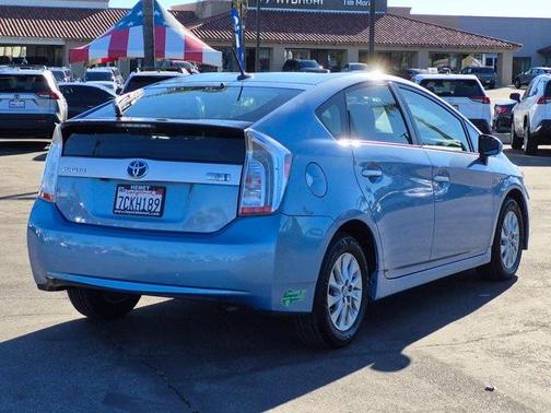 2013 Toyota Prius Plug-in Base