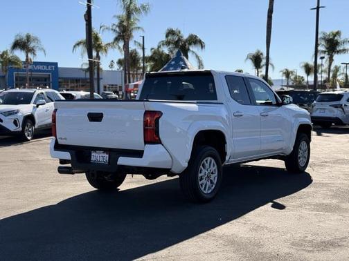 2025 Toyota Tacoma SR5