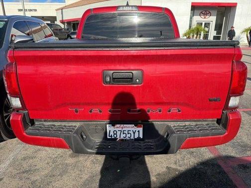 2017 Toyota Tacoma TRD Sport