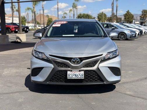 2020 Toyota Camry SE
