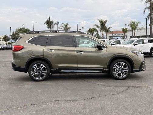 2024 Subaru Ascent Touring 7-Passenger