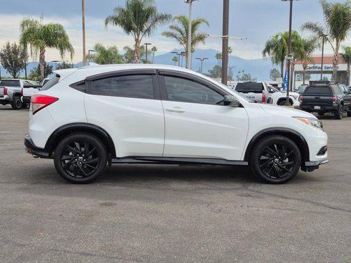 2021 Honda HR-V 2WD Sport