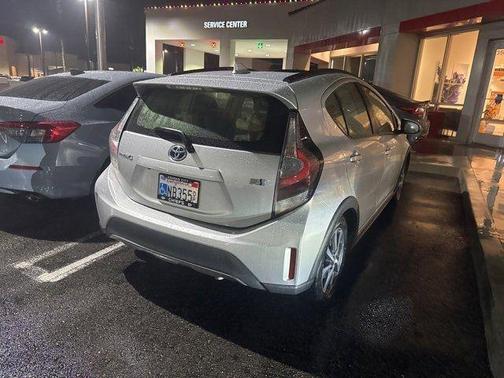 2018 Toyota Prius c Two