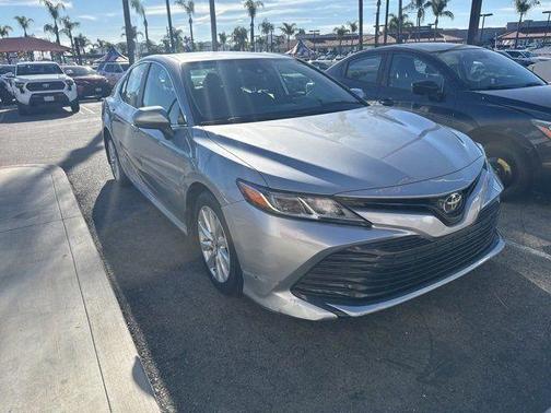 2019 Toyota Camry LE