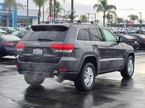 2017 Jeep Grand Cherokee Laredo