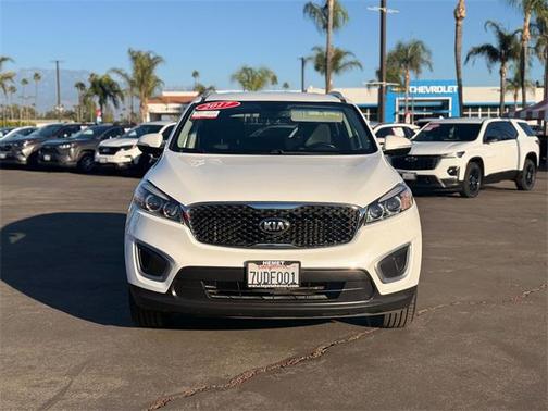 2017 Kia Sorento LX
