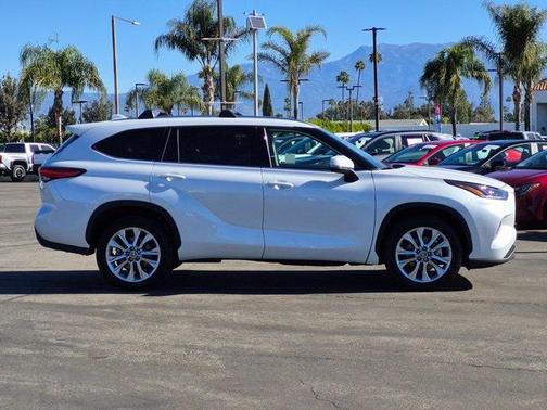 2023 Toyota Highlander Limited