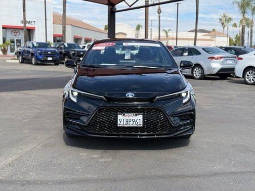 2025 Toyota Corolla Hybrid SE