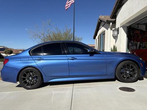 2016 BMW 328 328i