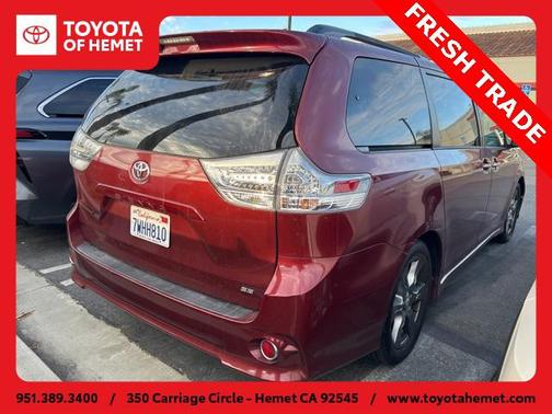 2017 Toyota Sienna SE Premium