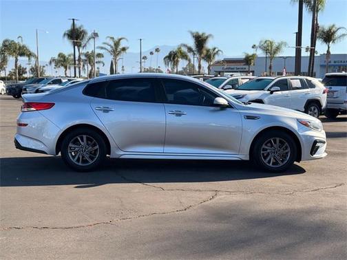 2020 Kia Optima LX