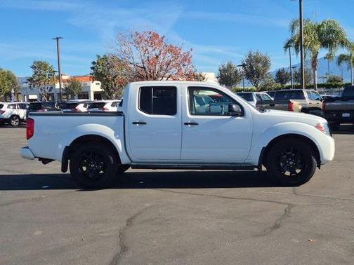 2018 Nissan Frontier SV
