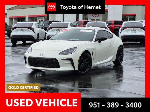 2025 Toyota GR86 Premium