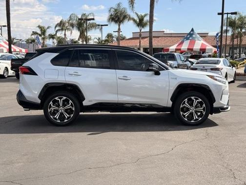 2024 Toyota RAV4 Prime XSE