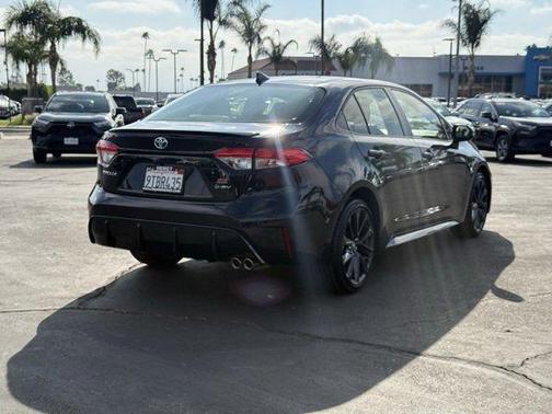 2025 Toyota Corolla Hybrid SE
