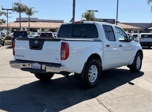 2021 Nissan Frontier SV
